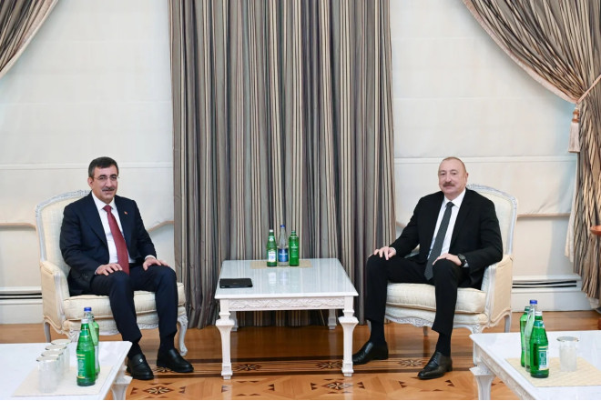 İlham Əliyev Türkiyənin Vitse-prezidentini qəbul edib - FOTOLAR