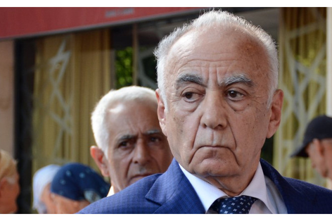 Hacıbala Abutalıbov Qaxdan QOVULUB