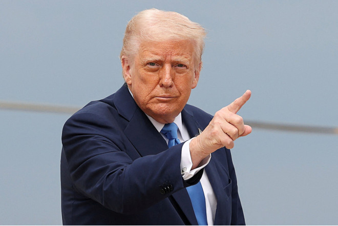 Tramp: “İranda xüsusi əməliyyat keçirdik, yaralı pilotumuz ərazidən götürüldü” 