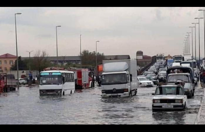 Bakını yenə su basdı - VIDEO