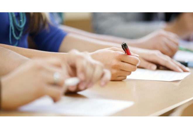 Demoqrafik böhran qapıda: Məktəblər boşalır, müəllimlər risk altında