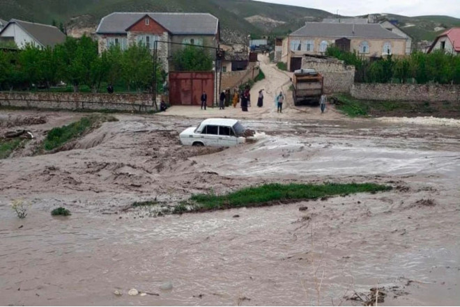 Dağıstana yenidən sel gəldi, evləri su basdı - VIDEO
