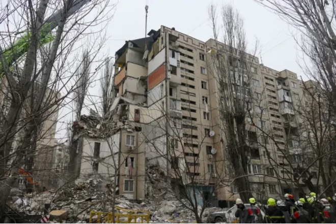 Rusiya Odessaya dron zərbəsi endirib, xəsarət alanlar var 