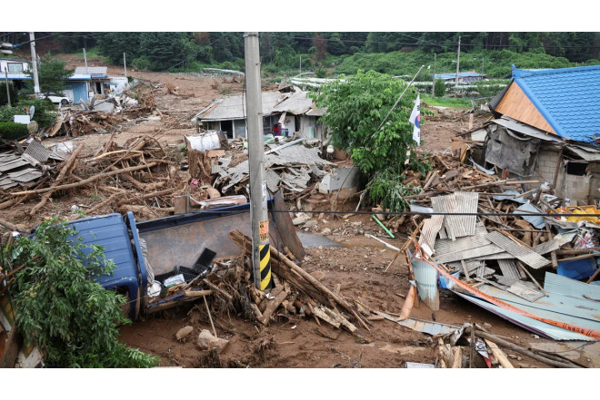 Pakistanda daşqınlar nəticəsində ölənlərin sayı 45-ə çatıb 
