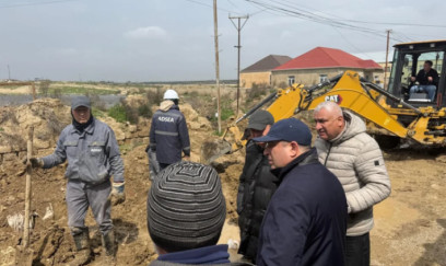 Adil Əliyev Suraxanıda baxış keçirib 