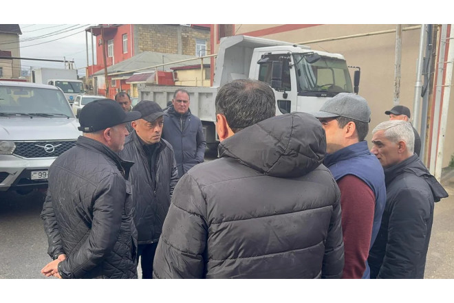 ADSEA sədri üzərində evlər tikilən kollektorun çökdüyü ərazidə olub 