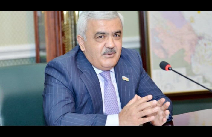 Rövnəq Abdullayevlə bağlı qərar: 16 illik fəaliyyət dövrü