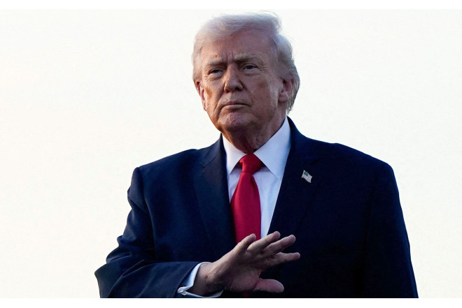 “Onlara silah göndərdik, amma kürdlər özlərinə götürdülər” - Tramp