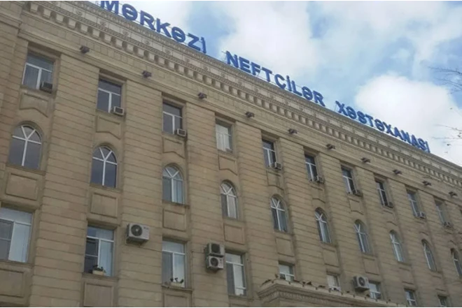 Neftçilər Xəstəxanasında həkim qəbulunda çətinliklər – Vətəndaşlar narazıdır