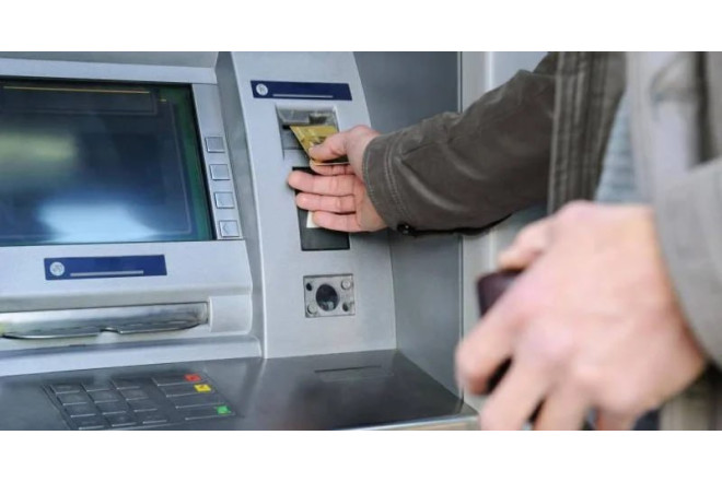 Bu şəxslərin maaşları ARTA BİLƏR