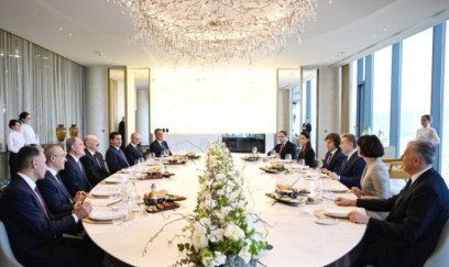 Azərbaycan Respublikasının Prezidentinin şərəfinə lanç verilib 