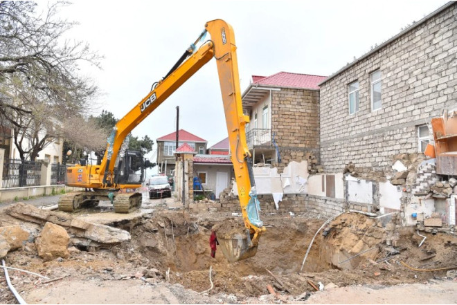 Kollektorun üzərində tikilmiş ev söküldü - ADSEA