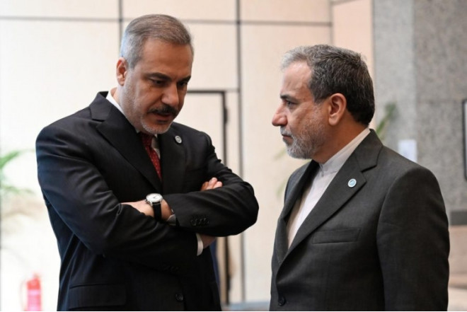 Fidan və Əraqçi arasında telefon danışığı oldu