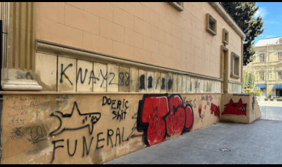 Divarları YAZAN gənclik – Abadini gözləyən CƏZA