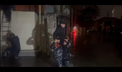 Yağışın fəsadları: Vətəndaşlar təxliyə edilir - VİDEO