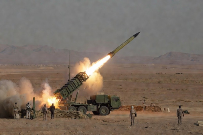 İran Küveyti yenidən hədəf aldı 