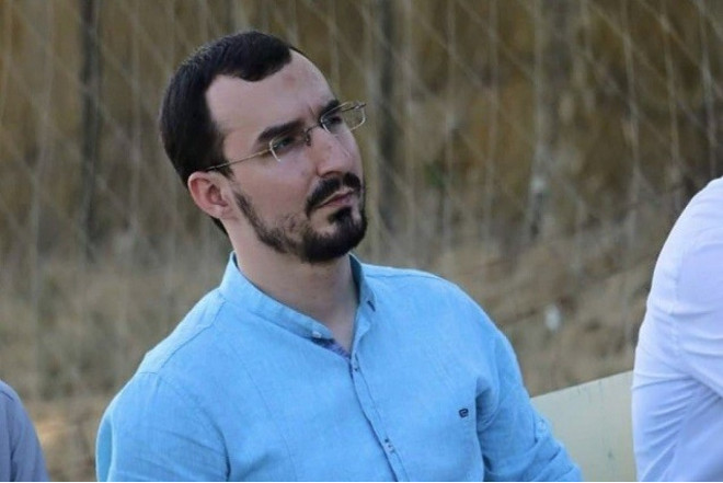 Taleh Bağırzadənin oğlu 17 yaşlı qıza fiziki zor tətbiq etdi 