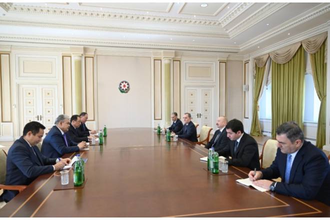 İlham Əliyev qazaxıstanlı nazirləri qəbul edib - FOTOLAR