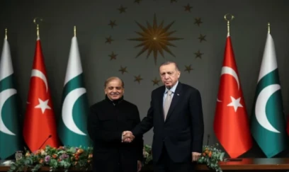 Ərdoğan Şahbaz Şəriflə İrandakı atəşkəsi müzakirə edib 