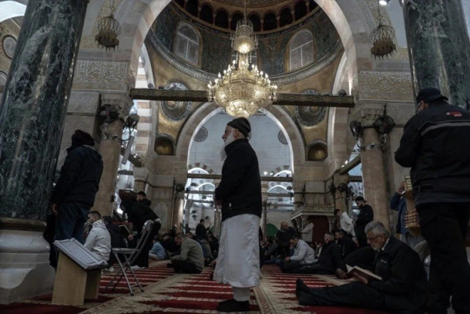 Məscidi-Əqsa 41 gündən sonra ibadətə açıldı - FOTO