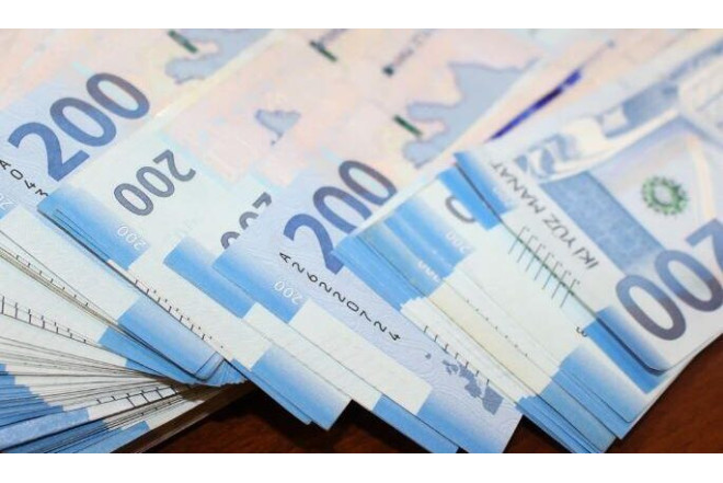 Dövlət qurumlarında işləyən şəxslərin maaşı ilə bağlı yeni QƏRAR