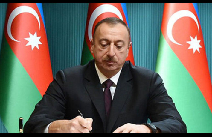 İlham Əliyev pravoslav xristian icmasını təbrik etdi 