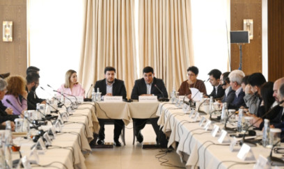 Azərbaycan və Ermənistan nümayəndələrinin iştirakı ilə növbəti ikitərəfli dəyirmi masa keçirilir 