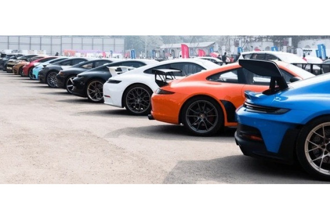 Məşhur markanın avtomobillərinə tələbat kəskin azaldı 