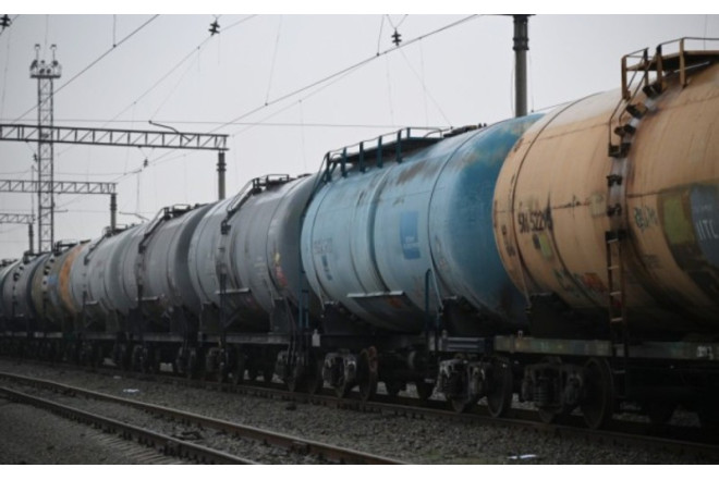 Azərbaycan Ermənistana 900 tona yaxın dizel göndərir 