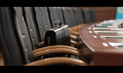 İcra başçılarının ixtisasları: baytar, tarixçi, qida mütəxəssisi, hərbçi, həkim...