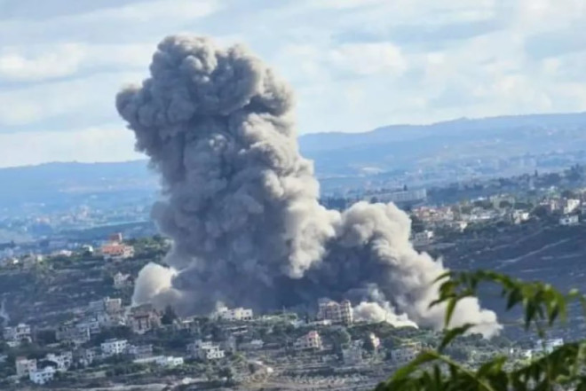 İsrail ordusu Livanda raket qurğusunu məhv etdi - VIDEO