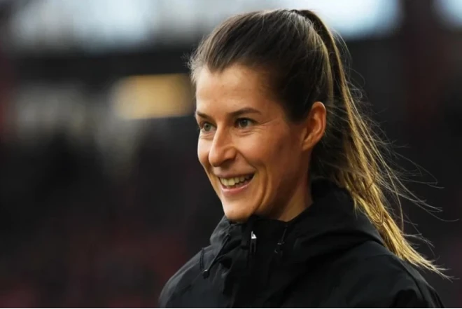 Bundesliqa tarixində ilk dəfə qadın baş məşqçi təyin edilib 