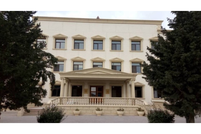 Direktor xəsarət almış şagirdi niyə xəstəxanaya QOYMADI?