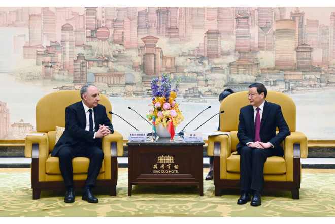 Kamran Əliyev Çindədir - FOTOLAR