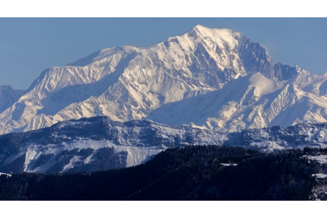 Naxçıvana qar yağır 