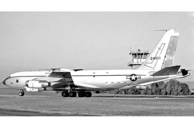 ABŞ 68 yaşlı hərbi gəmisi xidmətə qaytarır? 