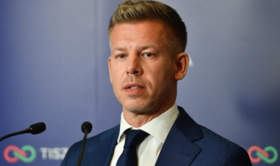 “Onu təbrik etmək niyyətində deyilik” 