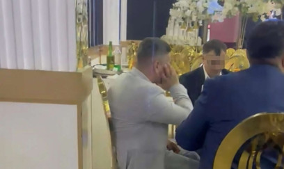 Şadlıq evinin tavanı deşildi, toyu su basdı - VİDEO