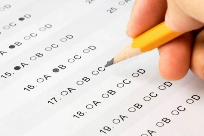 2198 müəllim bu sadə suala cavab verə bilmədi - FOTO