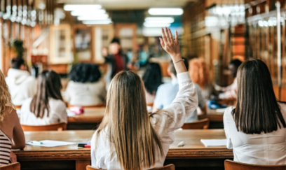 Xaricdə oxumaq istəyənlərin nəzərinə!