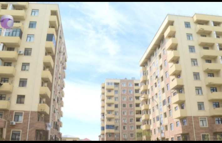 Şəhid ailələri üçün tikilən bina TƏHLÜKƏDƏ - VİDEO