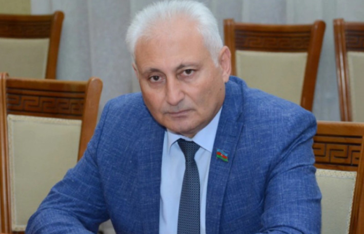 Prezident Hikmət Babaoğlunu "Şöhrət" ordeni ilə təltif etdi