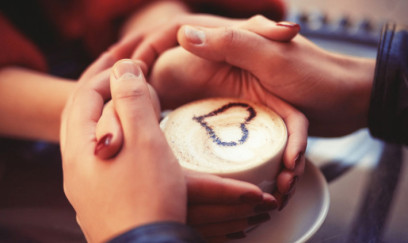 İnsanın ən böyük ehtiyacı sevilmək deyil, sevə bilmək imiş 