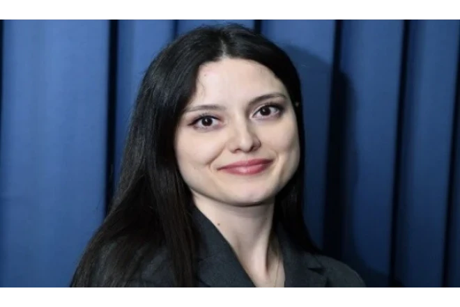 32 yaşında prorektor oldu 