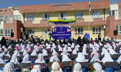 İranda məktəblər distant təhsilə keçir