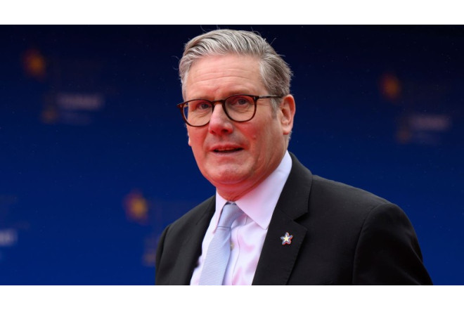 Britaniya Hörmüz boğazının şərtsiz açılmasını istəyir 