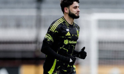 Nəriman oynadı, komandası məğlub oldu - VİDEO