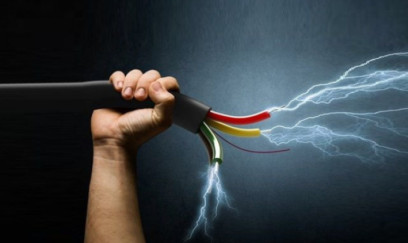 İmişli sakinini cərəyan vurub 