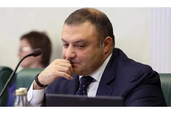 Azərbaycanlı senator həbs olunub 