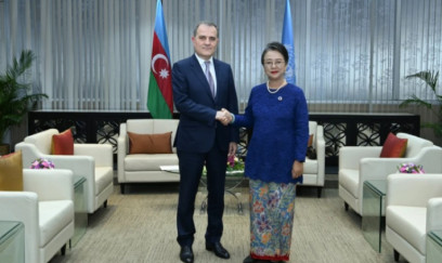 Bayramov BMT rəsmisi ilə görüşdü 